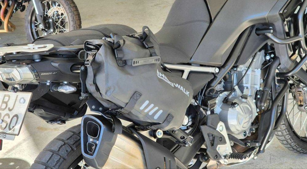 CFMOTO 450 MT com extras