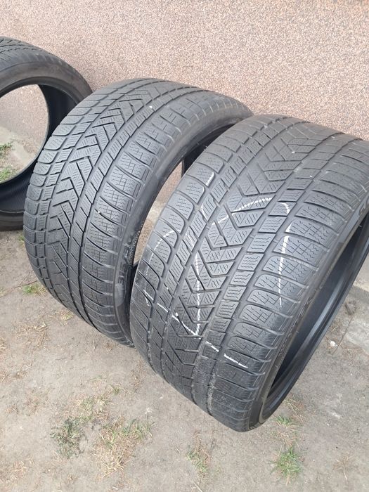 315/30 R21 105V M+S - Pirelli Sottozero 3 Winter - 29/2022 ~6,3mm -vat