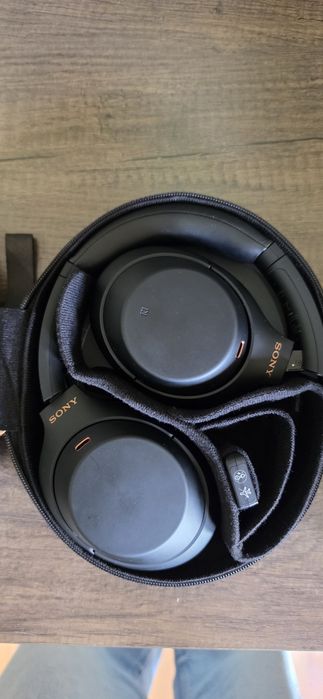 Sony WH-1000XM4 como novos