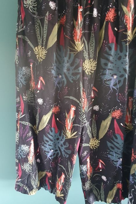 Damskie 7/8 spodnie medicine 34/36 czarno kolorowe
