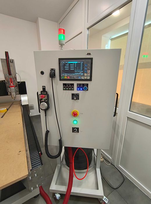 Шафа бокс керування верстатом ЧПК