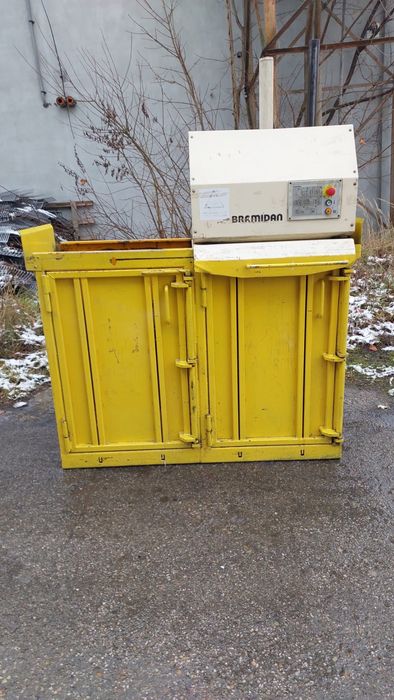 Belownica dwukomorowa bramidan do foli odpadów makulatury kartonu peta