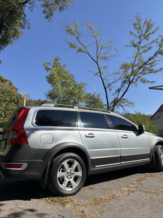 Volvo xc70 2.4D5 awd