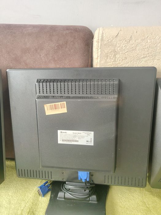 Monitory komputerowe