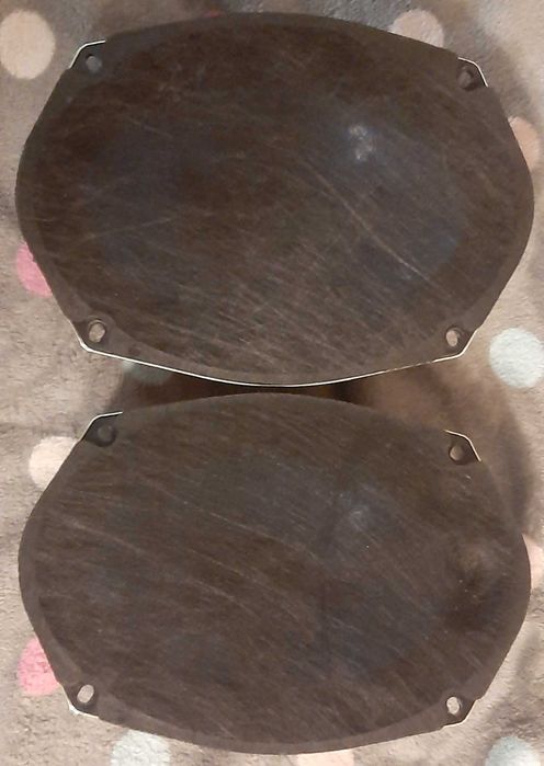 Oryginalne głośniki Chrysler 6×9" (23×16 cm) para używane
