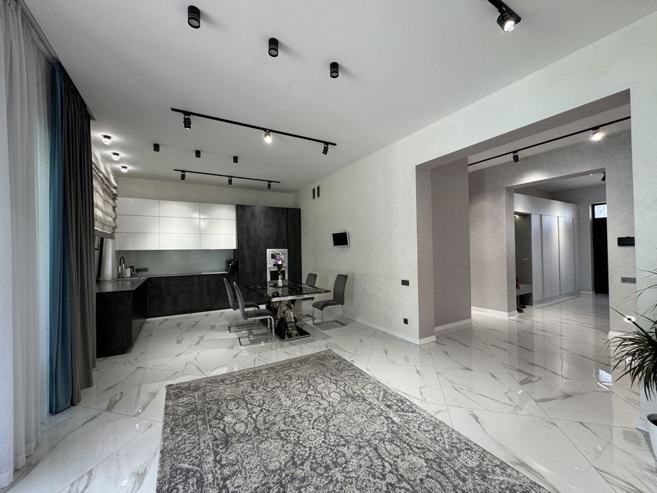 Продажа дома, современный ремонт, Сосновый Берег