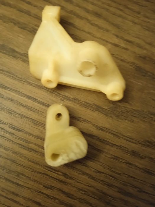 Elementy układu hamowania silnika wirówki do bielizny