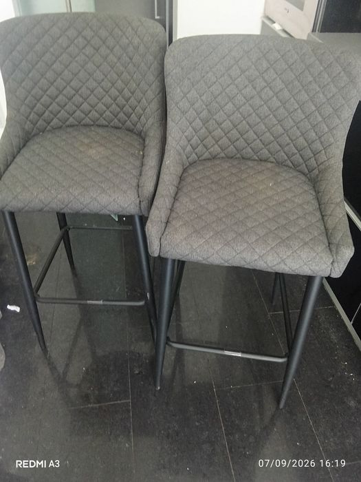 Mesa com cadeiras