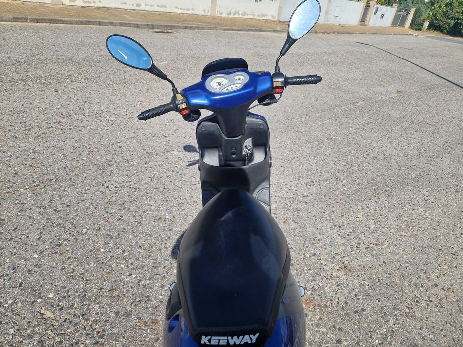 Scouter Keeway Huricane