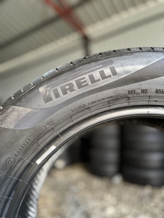 225/60 R18 2 шт. Pirelli Cinturato P7