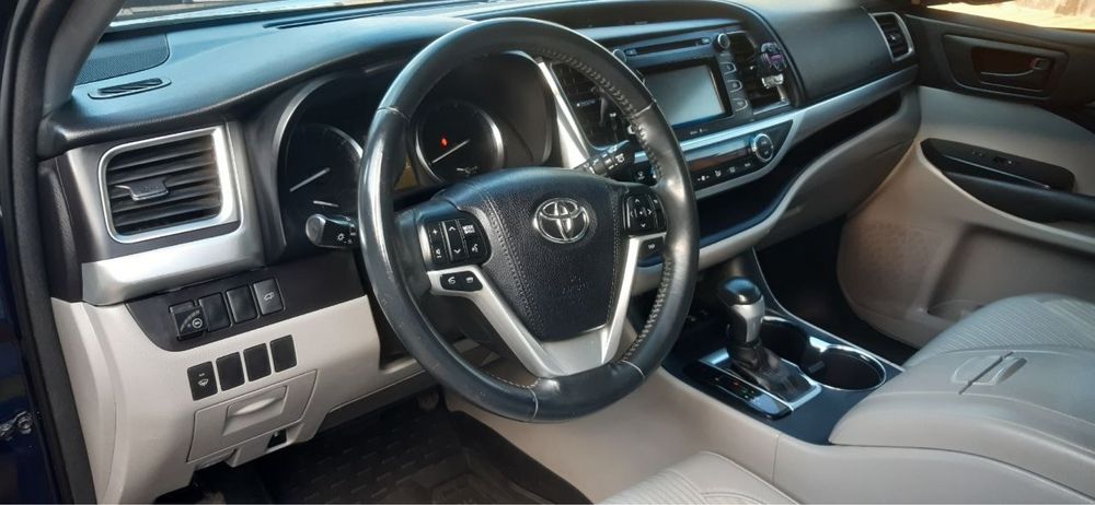 Toyota Highlander 2015