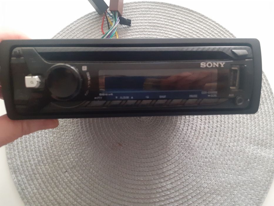 Rezerwacja.Radio samochodowe Sony  CDX-G1000U