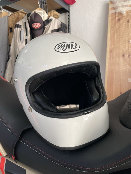 Capacete Integral Premier