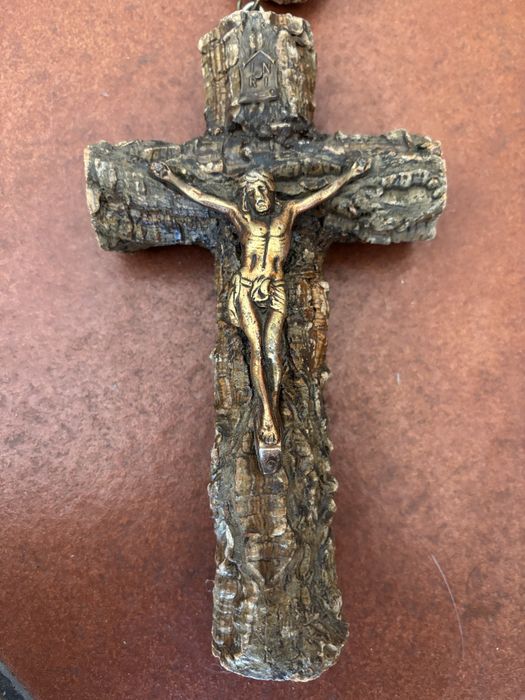 Rosário de Maria,  com cerca de 2m