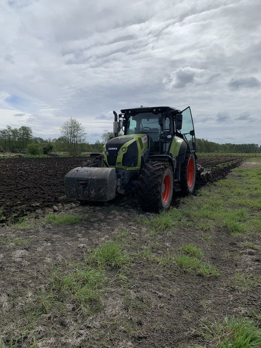 Claas axion 870 c matik