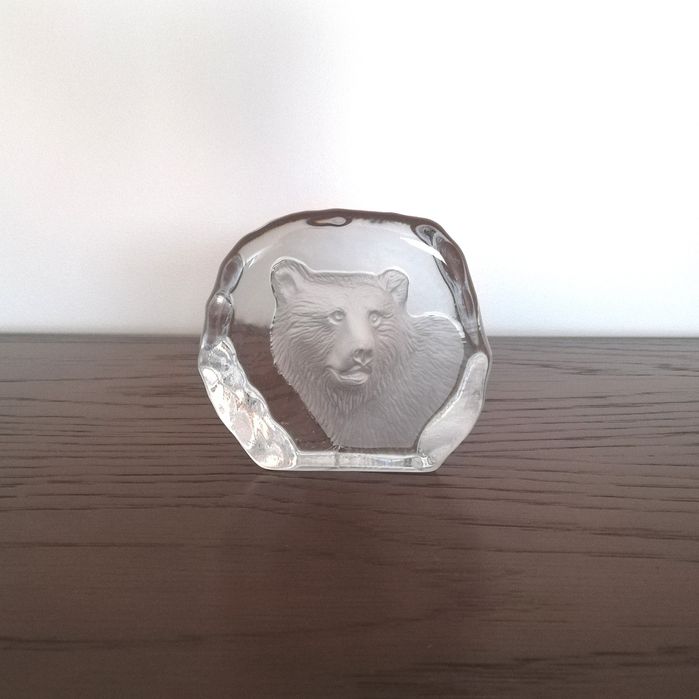 Peça de decoração / pisa papéis