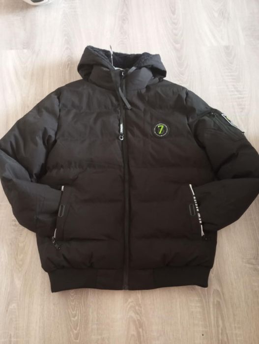 Kurtka męska młodziezowa czarna  r. L