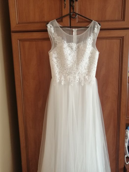 Suknia ślubna biała