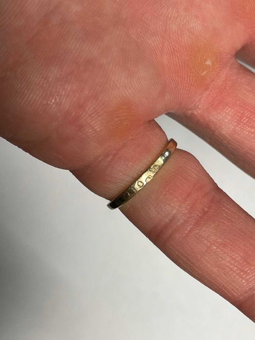Złoty pierścionek z cyrkoniami 14kt 1,98g R11