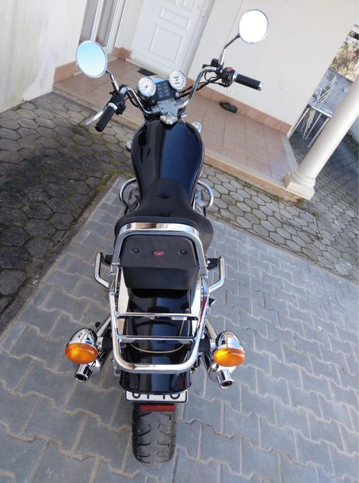 Guzzi Nevada 350