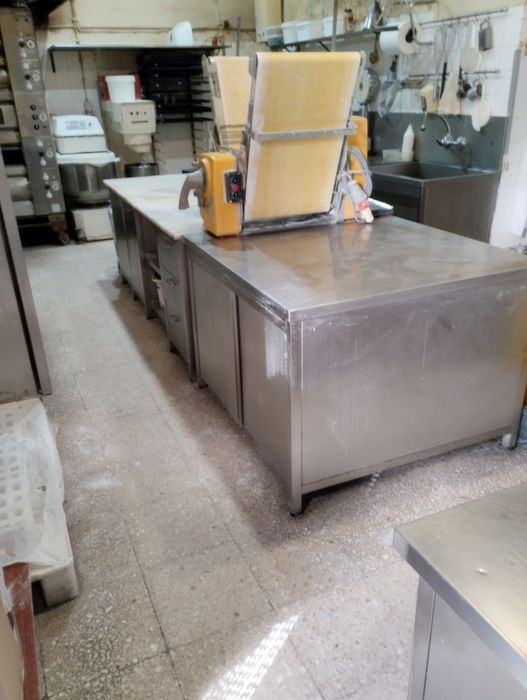 Vendo parte de sosiadade de pastelaria e padaria com fabrico próprio