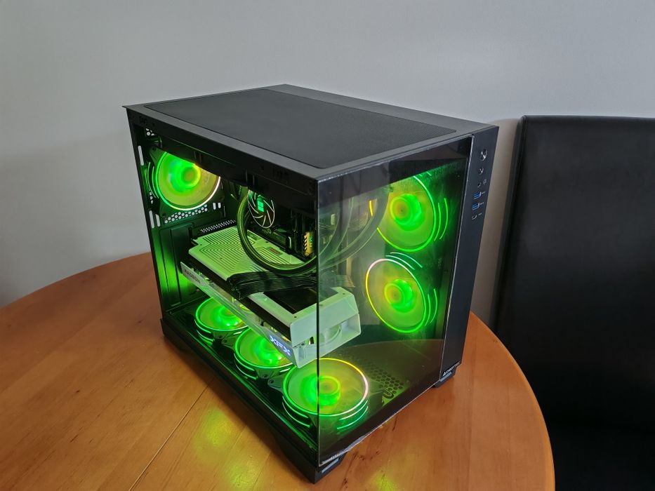 Ryzen 7 5700X3D Radeon RX 9070 XT 16 GB 32 RAM 1 TB SSD NVMe mocny komputer gamingowy RGB WIFI akwarium