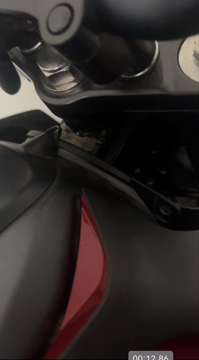 Zontes 125U LCD 2023 – Acidentada, para peças / projeto