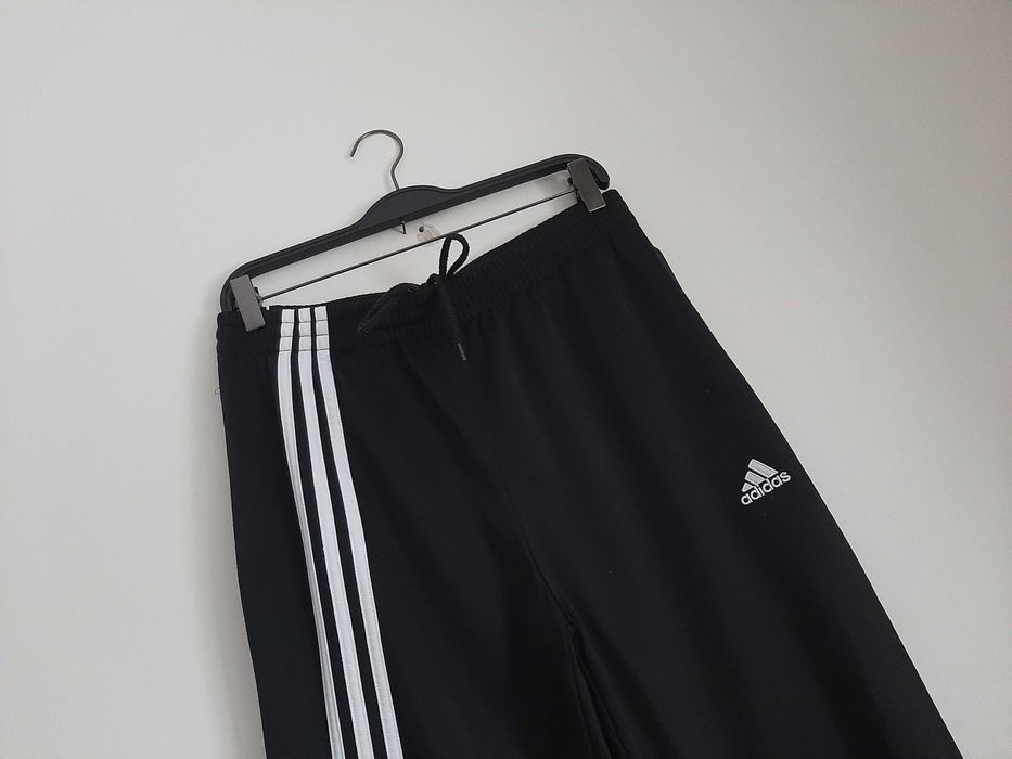 Spodnie dresowe adidas L
