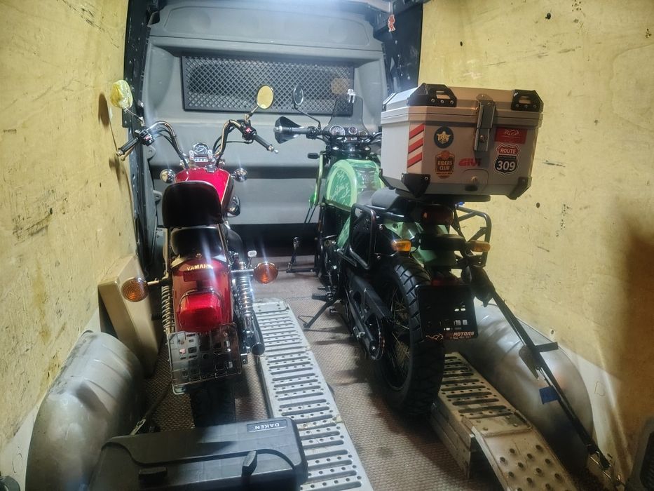 Transport motocykli , quadów.
