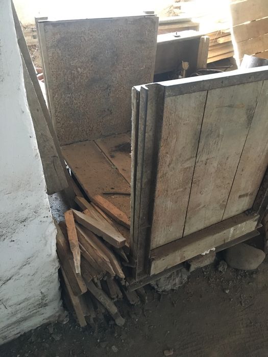 Продаються міні-рельси 42 м/пІ 3шт. Вагонетки