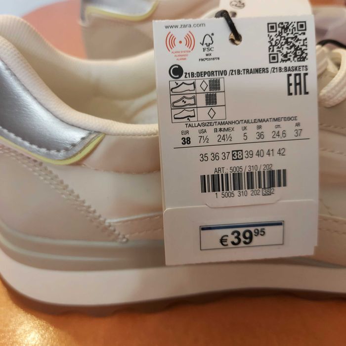 Кросівки 38 Zara жіночі легкі м'які бежеві молочні трендові