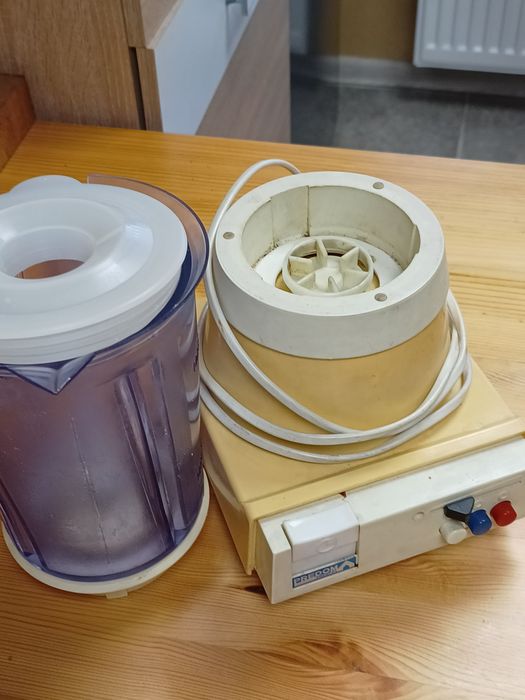 Robot kuchenny predom Niewiadów