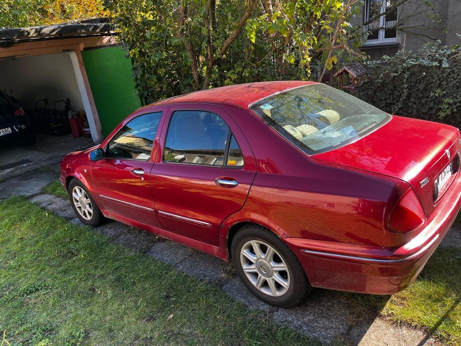 Lancia Lybra