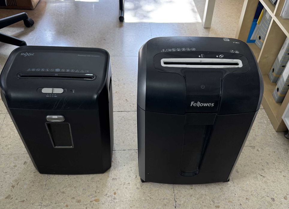 2 Trituradoras de papel para peças por 10€