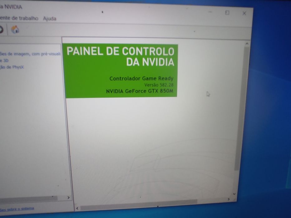 Portátil ASUS i7 gráfica de 2 gb disco de 250gb ssd 16 de ram último preço só hoje