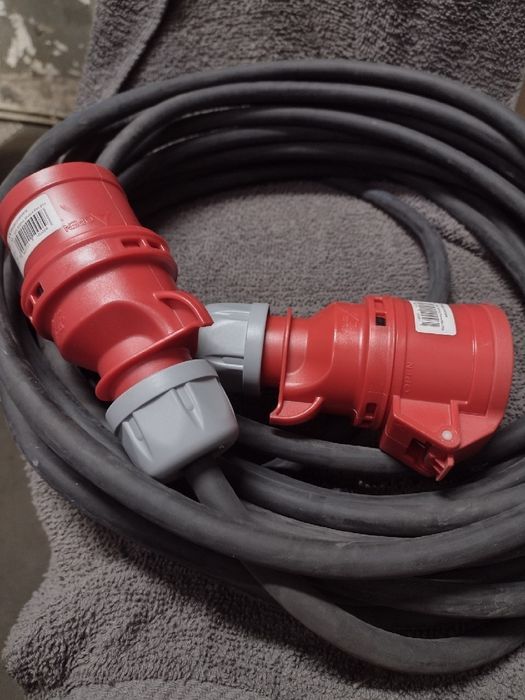 Przedłużacz siłowy budowlany gumowy 16A OW 5X2,5 19mb