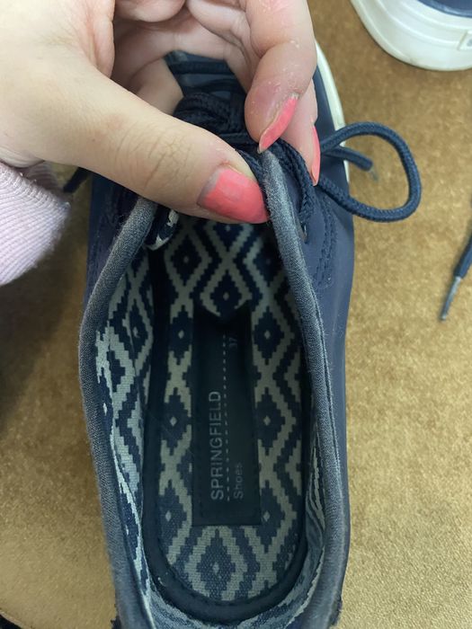 Sapatos azuis escuros Springfield