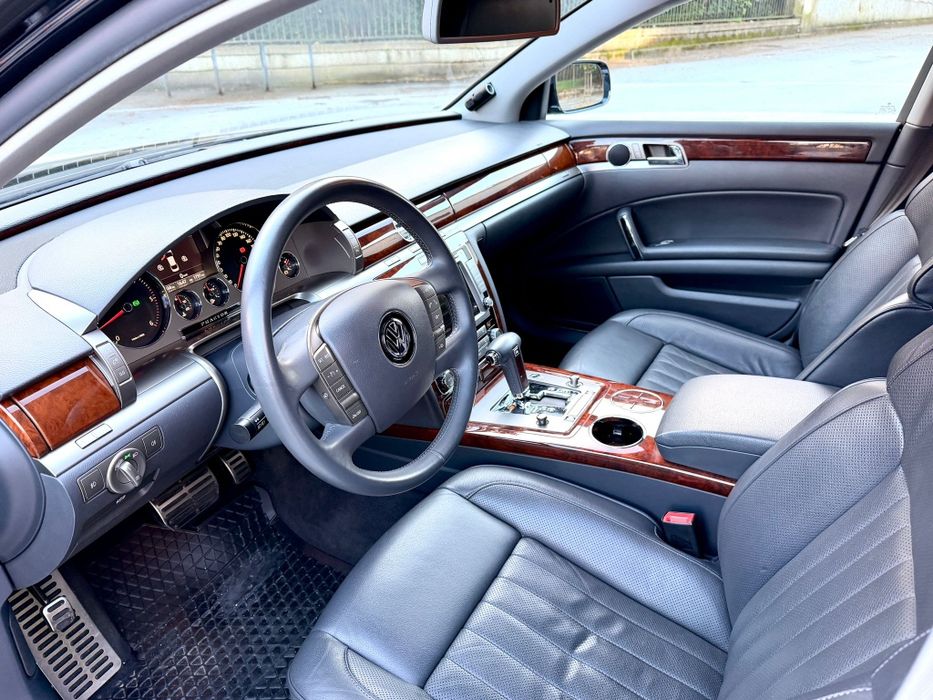 VW Phaeton (como novo)