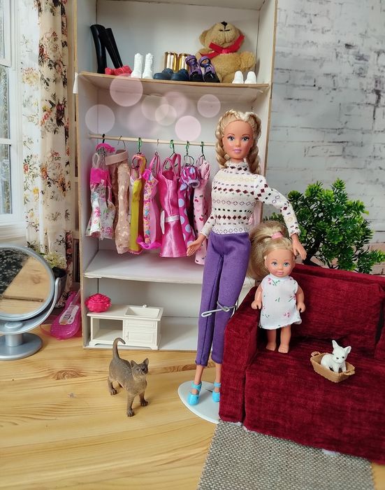 Барбі Маттел, Barbie