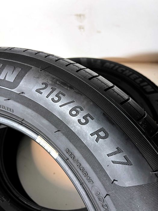 Pneus Michelin Primacy 4 - 215/65/17 - Como NOVOS