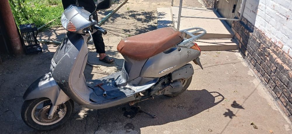 Продам хонду леад