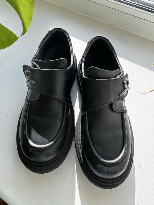 Туфлі tutubi 36 розмір чорні осінні