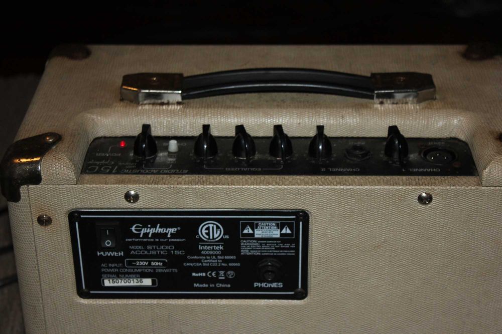 Epiphone Studio Acoustic 15C