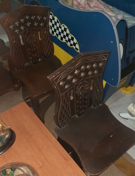 Móveis de entrada, secretarias, baús, etc