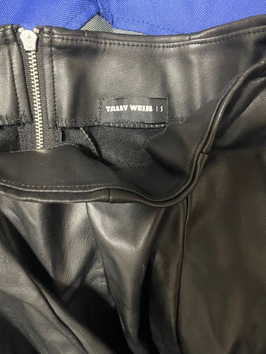 Юбка з шкірзамінника, розмір s, фірми Tally Weijl
