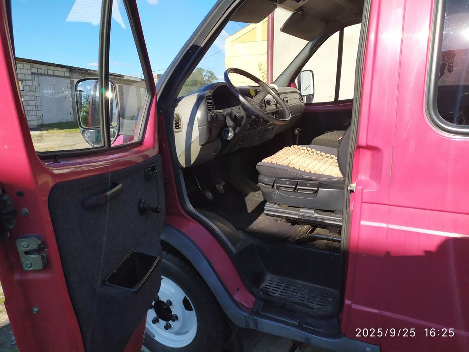 Газ 33023 дубль кабіна