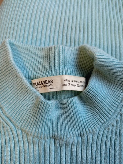 Sweterek niebieski Pull Bear