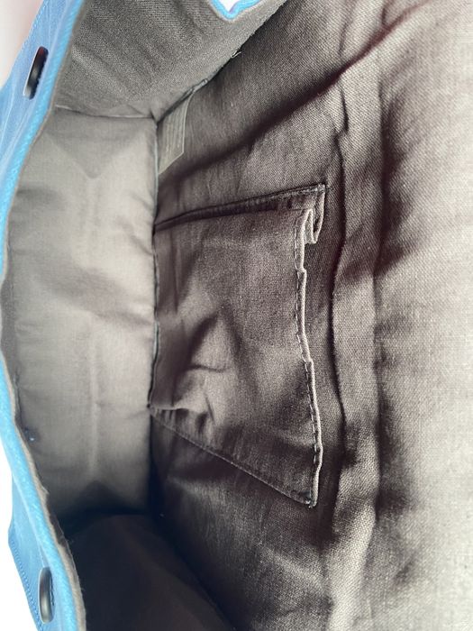 Kosmetyczka prezent dodawany do perfum podróżna