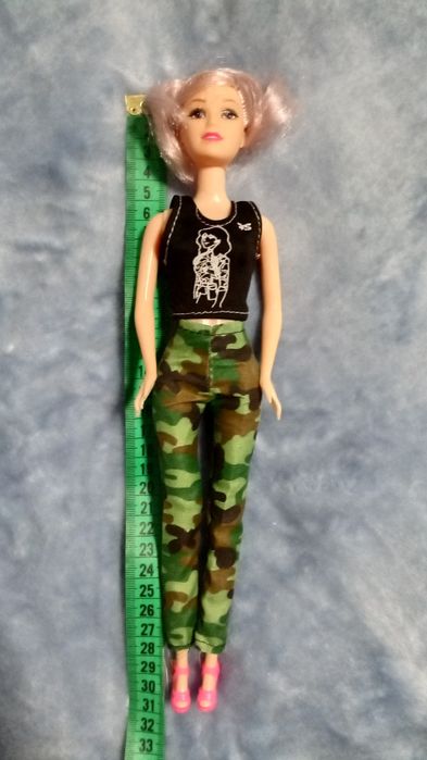 Лялька, Барбі, в одязі