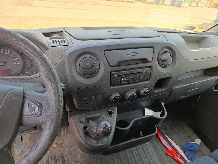 Samochód ciężarowy Renault Master 3,5T